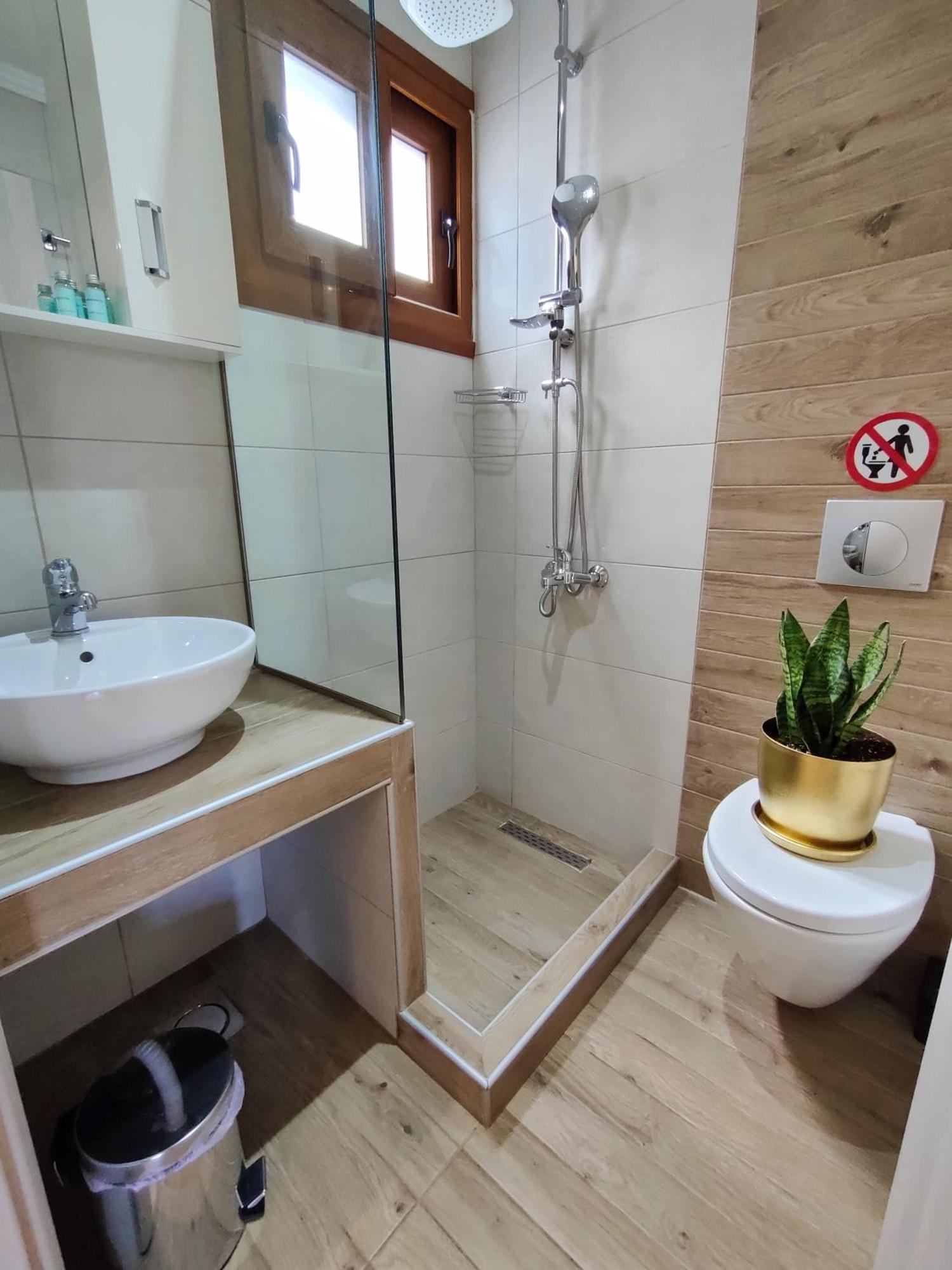 Kapsogeorgis Rooms Kínira Szoba fotó