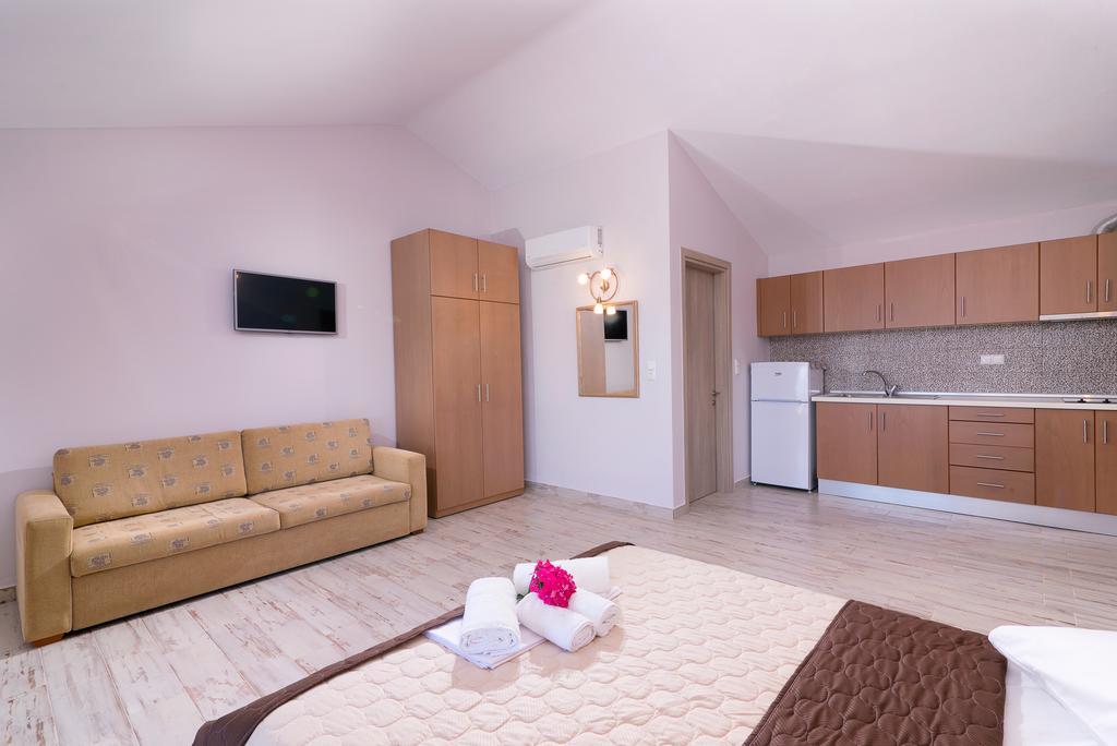Kapsogeorgis Rooms Kínira Kültér fotó